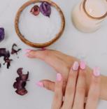 El secreto natural para rejuvenecer tus manos con solo 3 ingredientes